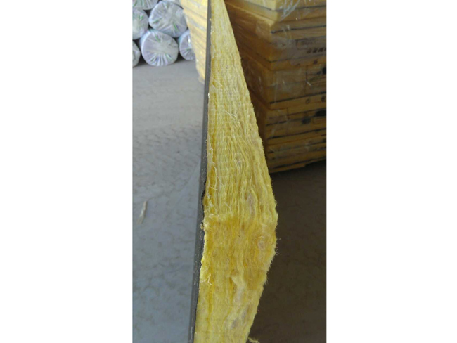 Thermal insulation performance of glass wool board for exterior wall