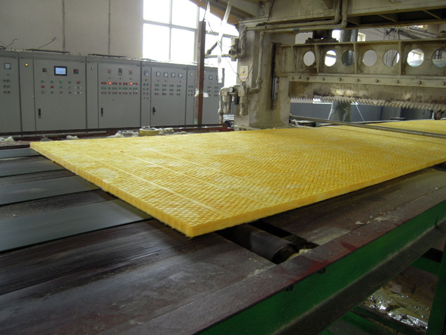 glass-wool-board-production.jpg